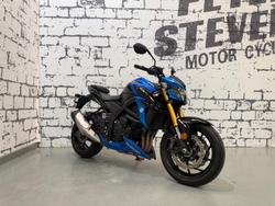 Suzuki GSX-S750