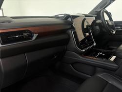 2025 GMC Yukon Denali T1 MY25 4X4 Dual Range Summit White