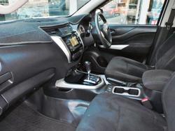 2017 Nissan Navara SL