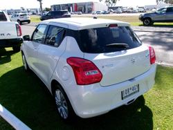 2019 Suzuki Swift GL Navigator