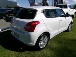 2019 Suzuki Swift GL Navigator