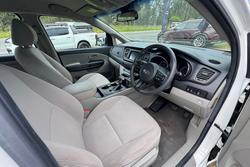 2018 Kia Carnival S YP MY19 White