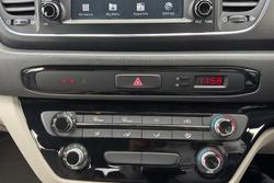 2018 Kia Carnival S YP MY19 White