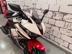 2016 Yamaha YZF-R3 R3 White