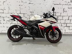 2016 Yamaha YZF-R3 R3 White