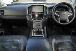 2015 Toyota Landcruiser VX