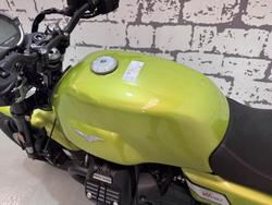 2025 Moto Guzzi V7 Special Special Green