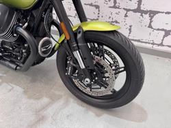 2025 Moto Guzzi V7 Special Special Green