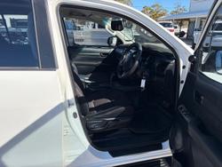 2018 Toyota Hilux SR GUN126R 4X4 Dual Range Glacier White