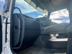 2014 Volvo Fh Series WHITE