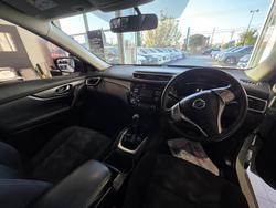 2015 Nissan X-TRAIL ST