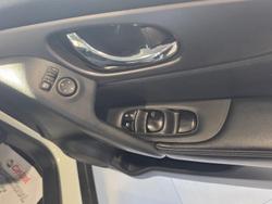 2015 Nissan X-TRAIL ST