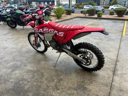 2022 Gas Imports EC 300 Red