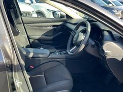 2024 Mazda 3 G20 Evolve