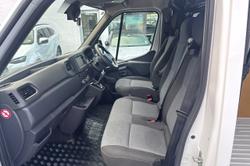 2024 Renault Master Pro 110kW