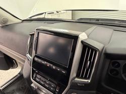2020 Toyota Landcruiser VX VDJ200R 4X4 Dual Range