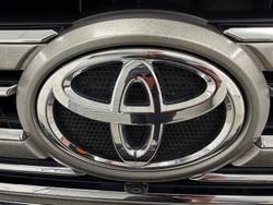 2020 Toyota Landcruiser VX VDJ200R 4X4 Dual Range