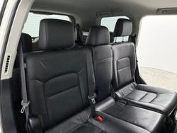 2020 Toyota Landcruiser VX VDJ200R 4X4 Dual Range