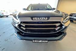 2023 Isuzu MU-X LS-T