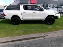 2016 Toyota Hilux SR5