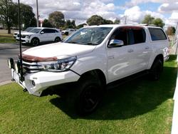 2016 Toyota Hilux SR5