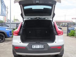 2022 Volvo XC40 T4 Inscription