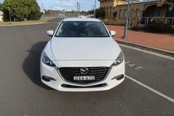 2018 MAZDA Mazda3 NEO SPORT MAZDA3 NEO SPORT Snowflake White Pearl