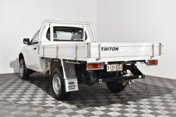 2014 Mitsubishi Triton GL