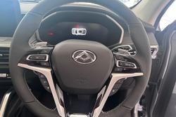 2026 LDV D90 Executive SV9A MY25 Concrete Grey /Black roof (2C)