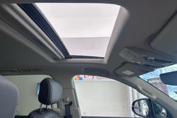 2026 LDV D90 Executive SV9A MY25 Concrete Grey /Black roof (2C)