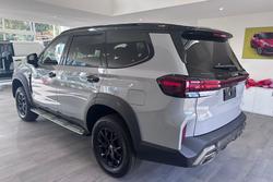 2026 LDV D90 Executive SV9A MY25 Concrete Grey /Black roof (2C)