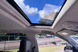 2026 LDV D90 Executive SV9A MY25 4X4 Dual Range NATURAL WHITE (2D)