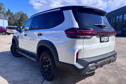 2026 LDV D90 Executive SV9A MY25 4X4 Dual Range NATURAL WHITE (2D)