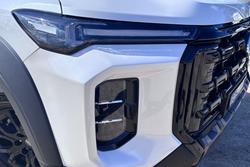 2026 LDV D90 Executive SV9A MY25 4X4 Dual Range NATURAL WHITE (2D)