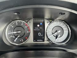 2023 Toyota Hilux SR
