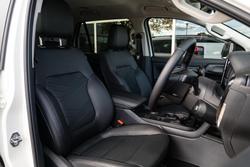2025 Ford Everest Black Edition