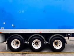 2015 Maxitrans St3 Tri Axle