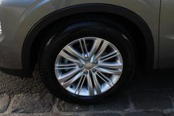 2022 Mitsubishi Outlander ES ZM MY22.5 Titanium