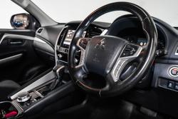 2023 Mitsubishi Pajero Sport GLS