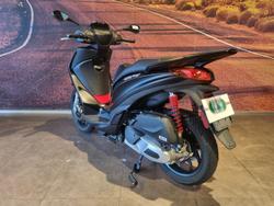 2021 Piaggio Medley 150 S Medley Black