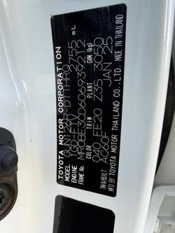 2025 Toyota Hilux SR5 48V