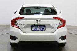 2018 Honda Civic VTi-LX