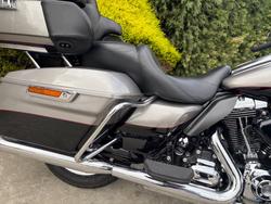 2016 HARLEY-DAVIDSON FLHTK ULTRA LIMITED Black