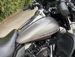 2016 HARLEY-DAVIDSON FLHTK ULTRA LIMITED Black