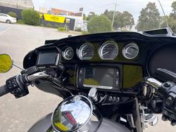 2016 HARLEY-DAVIDSON FLHTK ULTRA LIMITED Black