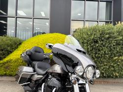 2016 HARLEY-DAVIDSON FLHTK ULTRA LIMITED Black