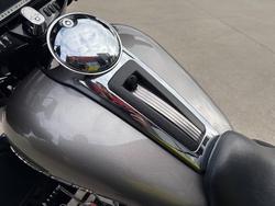 2016 HARLEY-DAVIDSON FLHTK ULTRA LIMITED Black