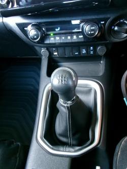 2021 Toyota Hilux SR5