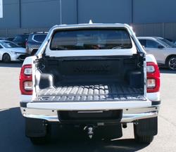 2021 Toyota Hilux SR5