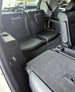 2013 Toyota Kluger